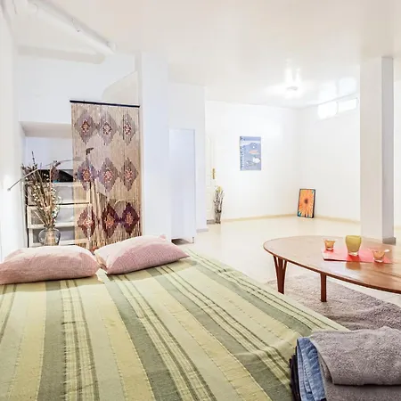 Holiday home 3 Bedroom Pet Friendly In